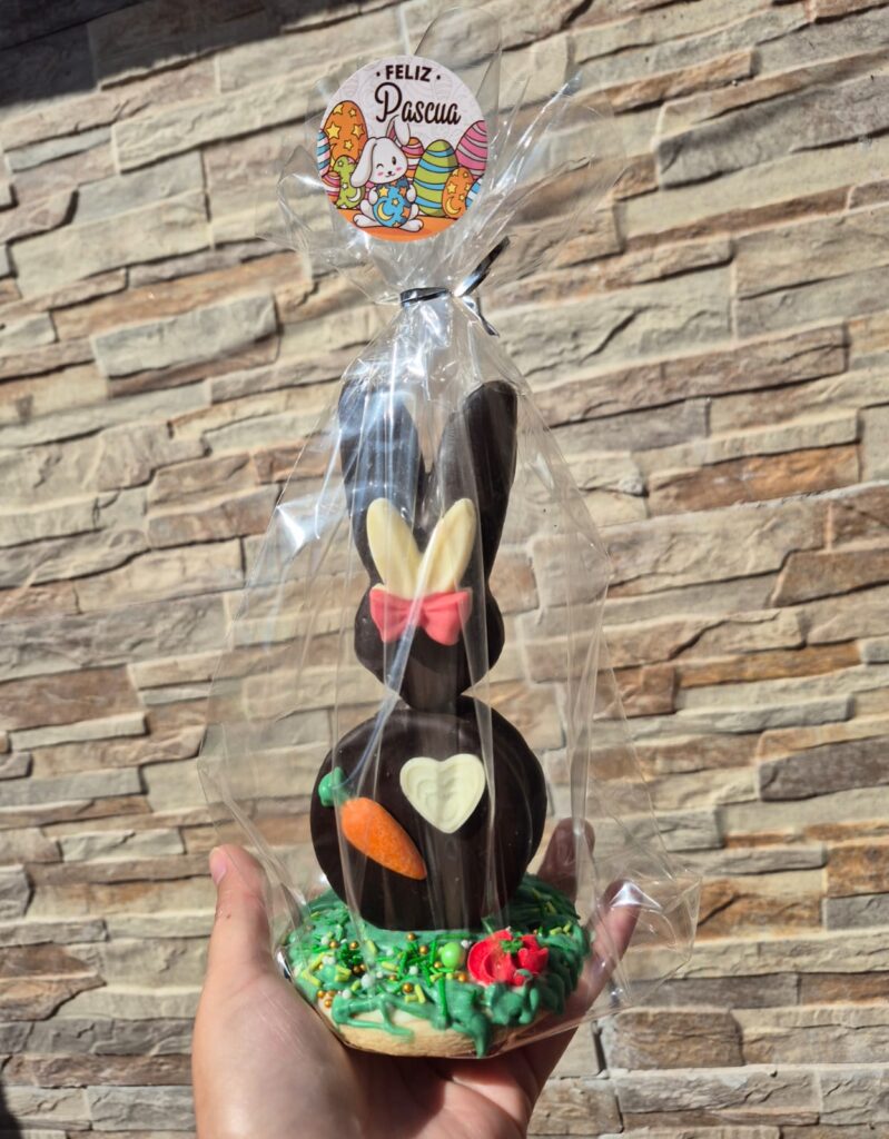 Conejo de alfajor y galleta