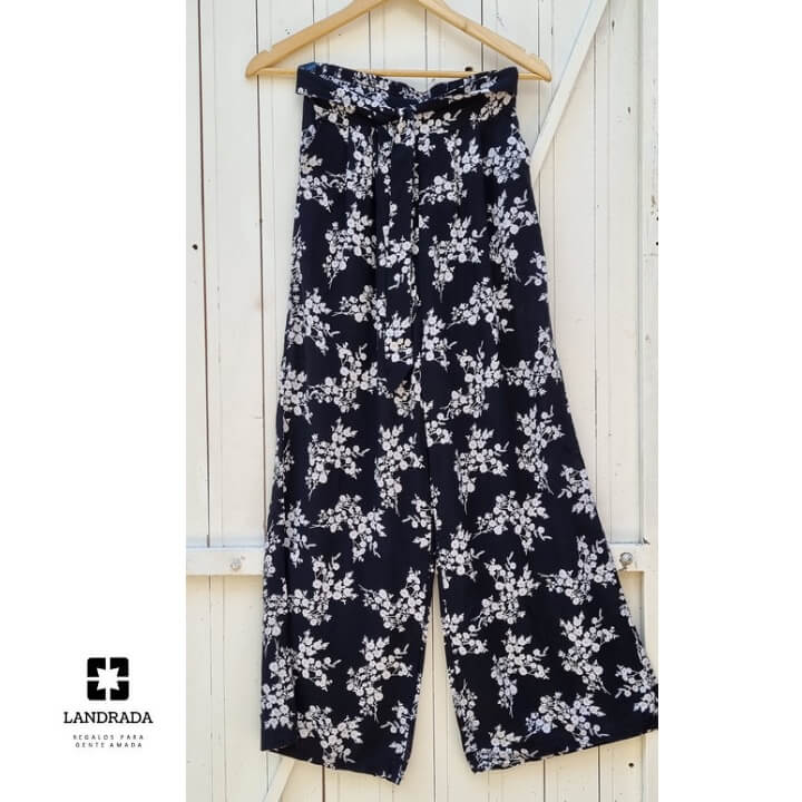 Pantalón ancho negro