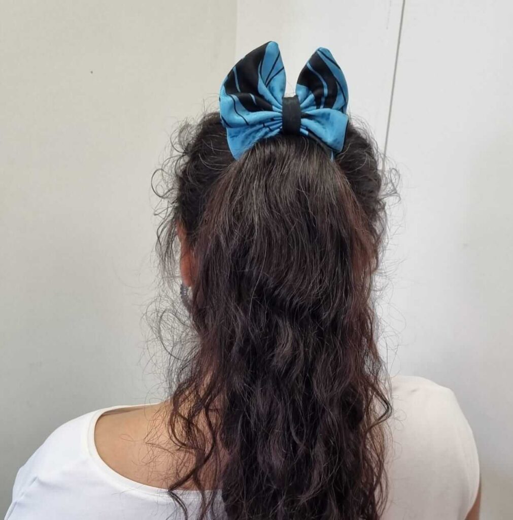 Lazo corto para el cabello