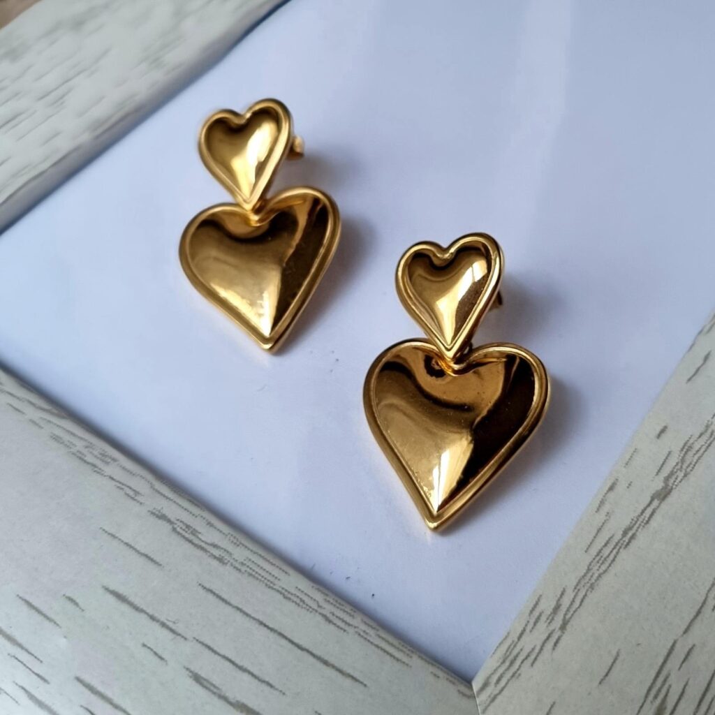 Aros grandes corazón doble con volumen